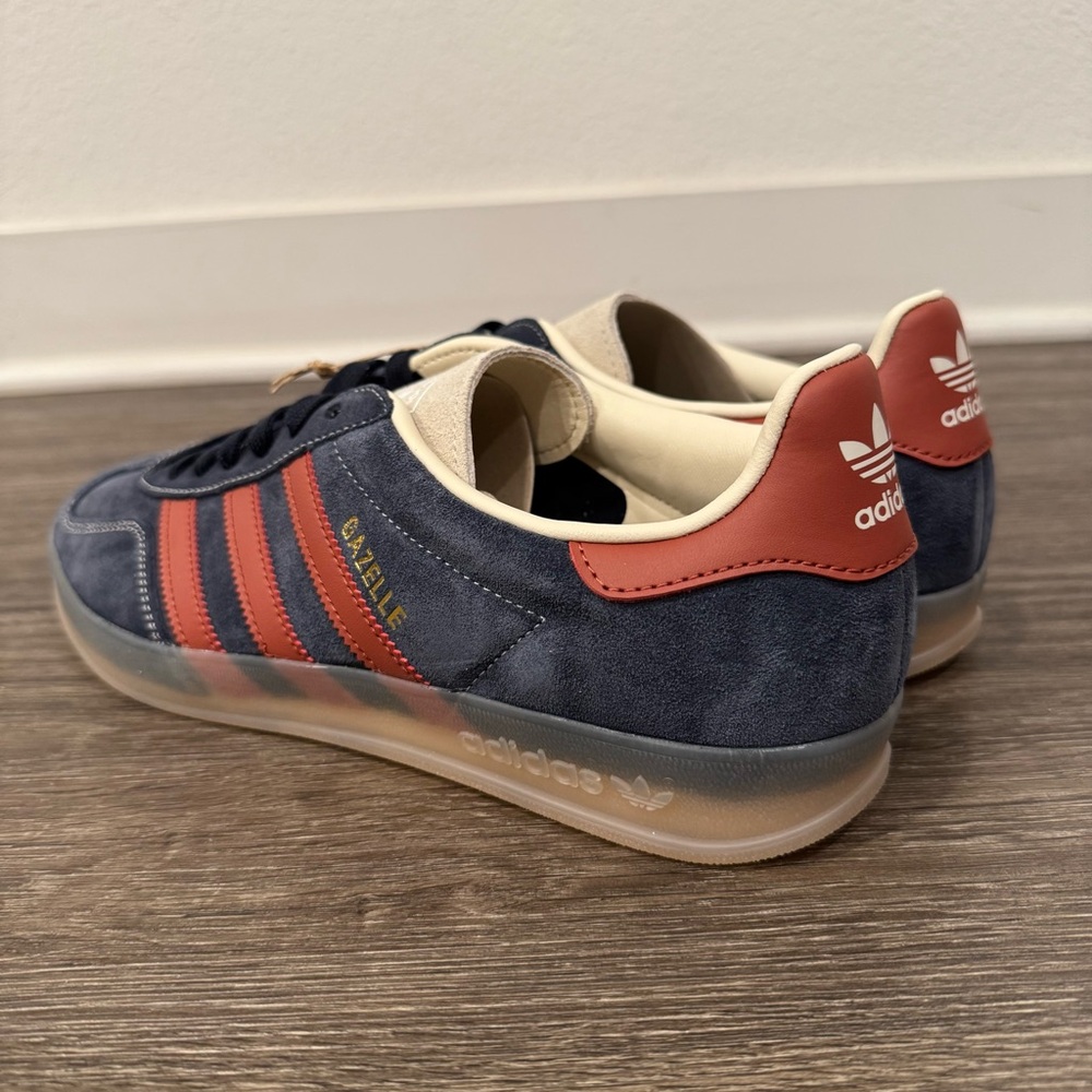 Adidas Gazelle Indoor Sneakers Original Legend Ink/Preloved Ruby JH5404 Sz 9.5 - Picture 5 of 5